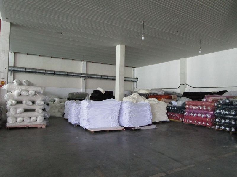 Shaoxing Zhenlei Textile Co., Ltd. linea di produzione del produttore